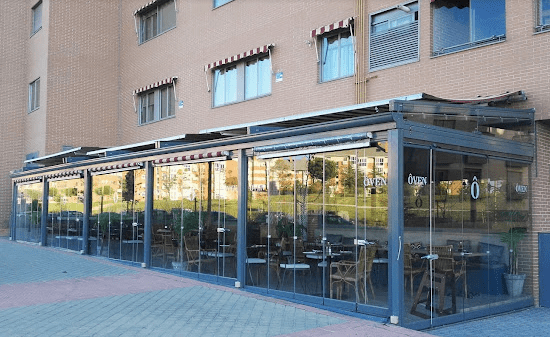 Restaurante con terraza bar con terraza